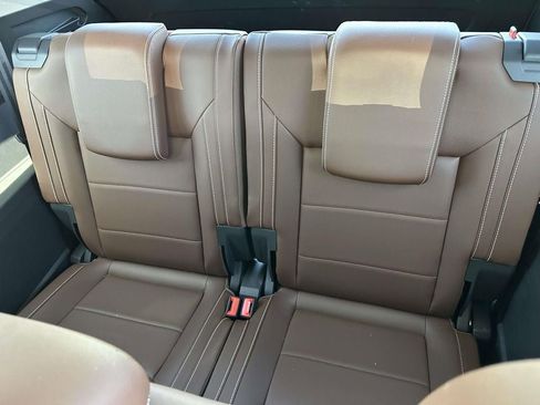 Used 2022 Volkswagen Atlas SEL AWD/4WD image 15