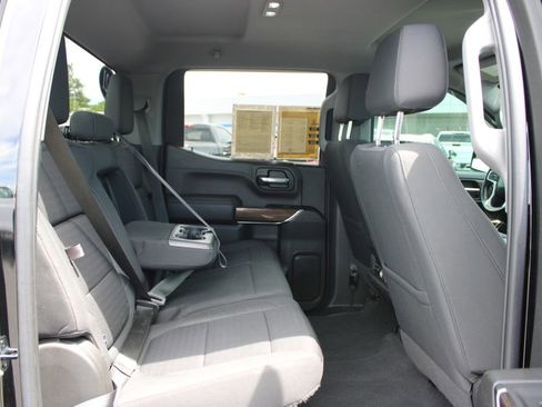 Used 2021 Chevrolet Silverado 1500 LT Trail Boss AWD/4WD image 33