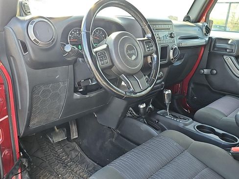 Used 2011 Jeep Wrangler Unlimited Sport w/ Mopar Chrome Edition Group AWD/4WD image 11