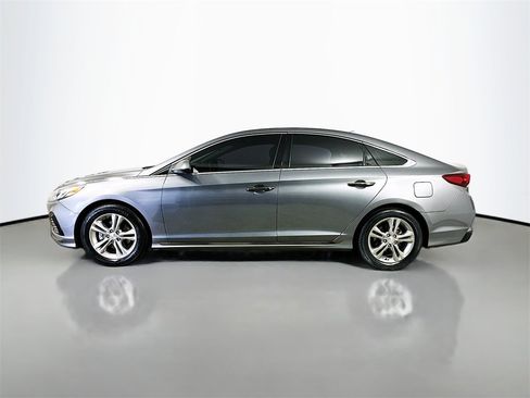 Used 2018 Hyundai Sonata Sport image 4