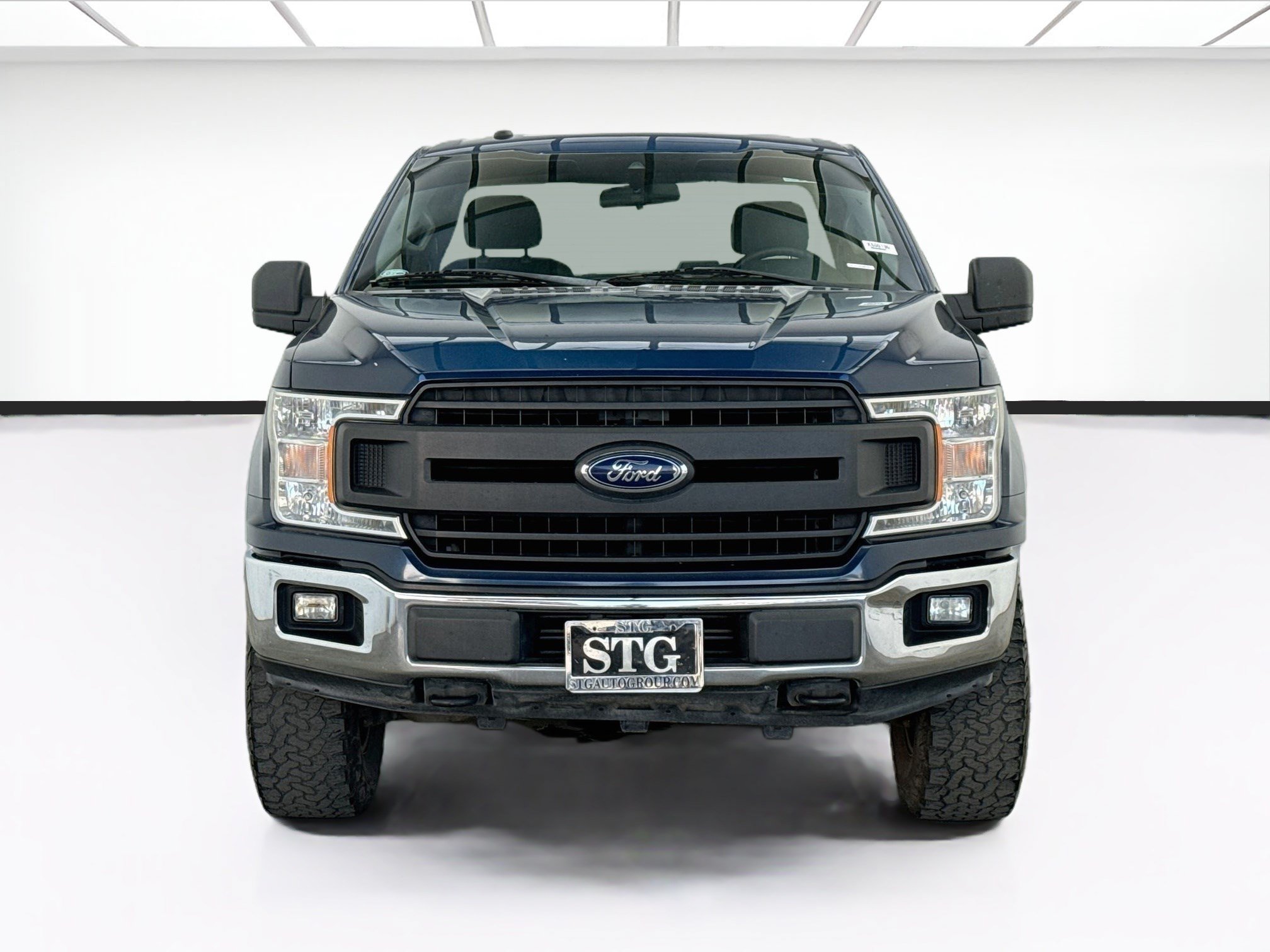 Used 2019 Ford F150 XL w/ Equipment Group 101A Mid AWD/4WD image 2