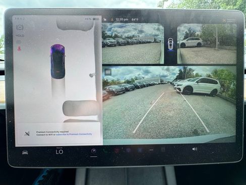 Used 2024 Tesla Model Y Long Range AWD/4WD image 12