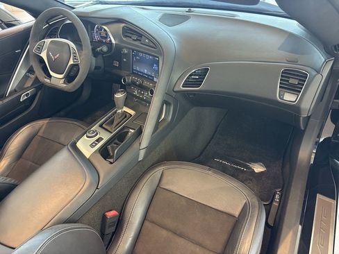 Used 2019 Chevrolet Corvette Stingray Convertible w/ 1LT RWD image 27