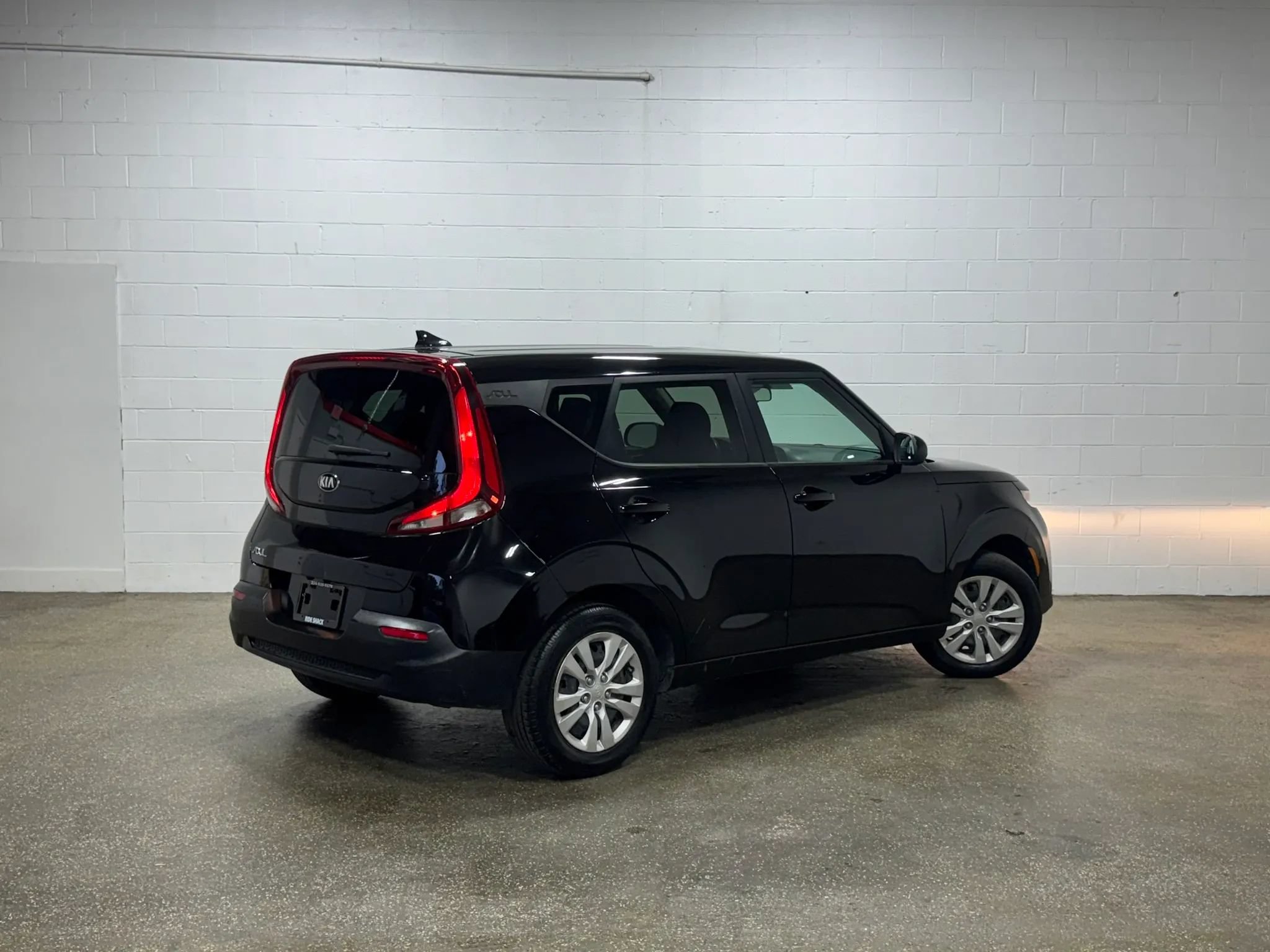 Used 2020 Kia Soul LX FWD image 3