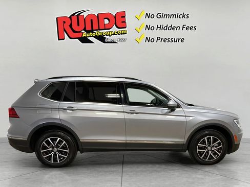 Used 2021 Volkswagen Tiguan SE image 6