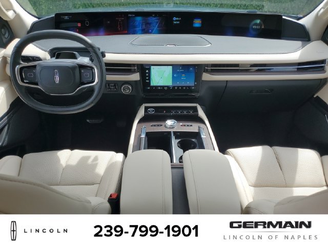 New 2027 Lincoln Navigator Premiere AWD/4WD image 17