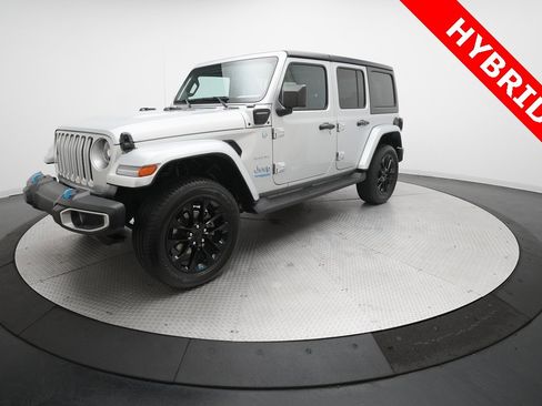 Used 2022 Jeep Wrangler Unlimited Sahara w/ Cold Weather Group image 1