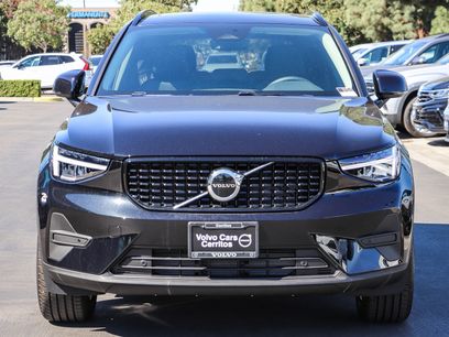 New 2026 Volvo XC40 B5 Core