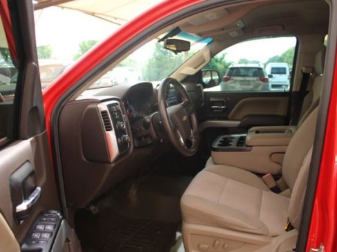 Used 2018 Chevrolet Silverado 1500 LT w/ All Star Edition image 9