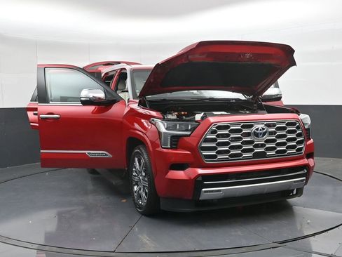 Used 2023 Toyota Sequoia Capstone image 66