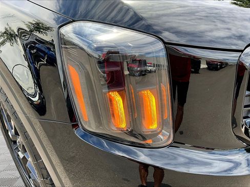 Certified 2024 Kia Telluride SX X-Pro AWD/4WD image 33