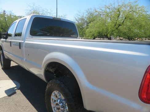 Used 2005 Ford F350 XLT image 7