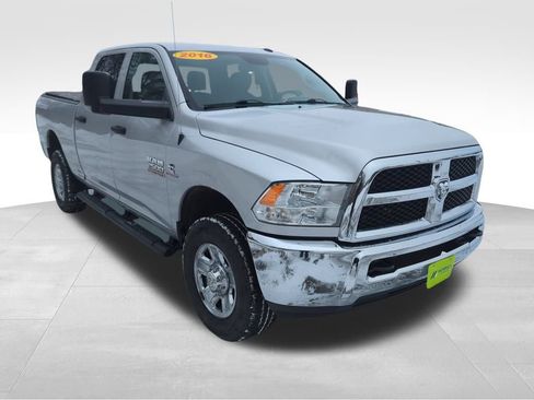 Used 2016 RAM 2500 Tradesman w/ Chrome Appearance Group image 5