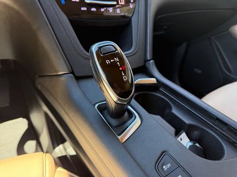 Used 2019 Cadillac XT5 Platinum AWD/4WD image 18