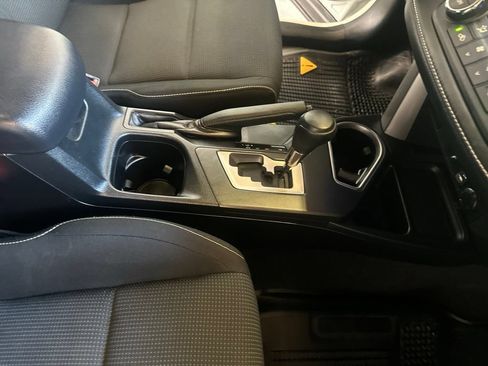 Used 2016 Toyota RAV4 XLE AWD/4WD image 34