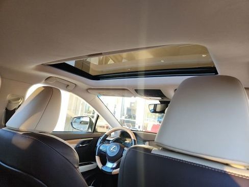 Used 2018 Lexus RX 350L 350L image 29