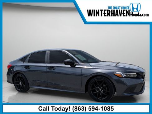 Used 2023 Honda Civic Sport image 1