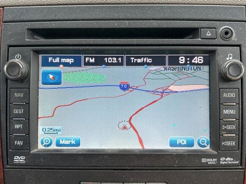 Used 2010 Chevrolet Avalanche LTZ image 12