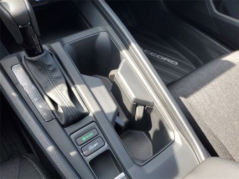 New 2025 Honda Accord SE image 30