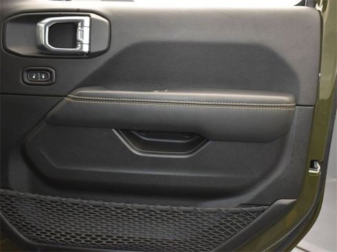 Used 2024 Jeep Wrangler Sahara w/ Technology Group image 13