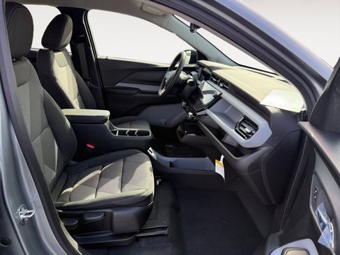 New 2027 Chevrolet Bolt LT w/ Comfort Package image 19