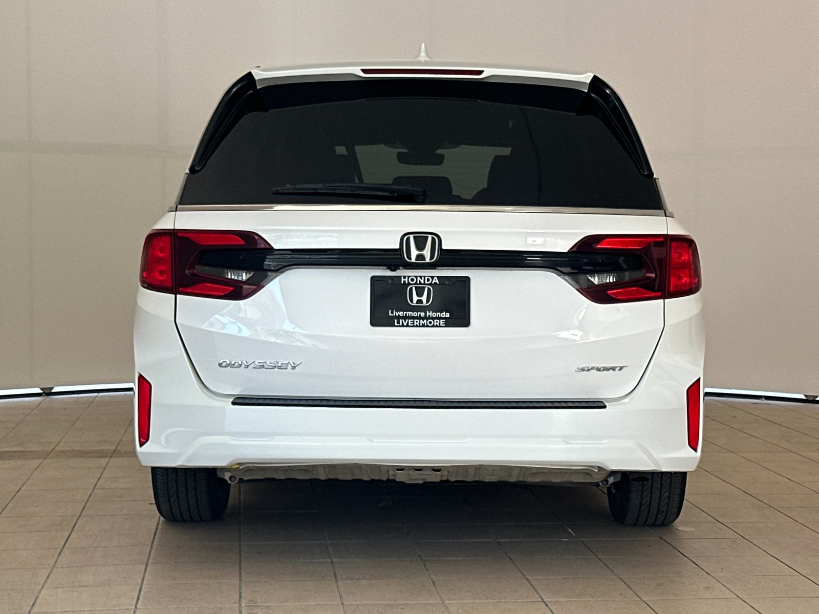 Used 2025 Honda Odyssey Sport-L image 5