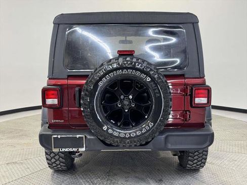 Certified 2021 Jeep Wrangler Willys image 6