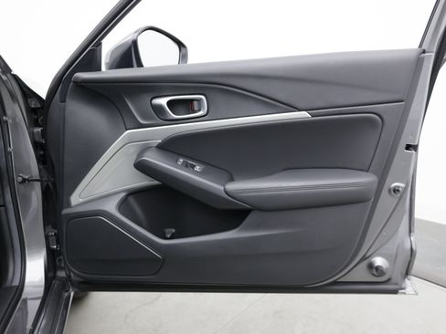 Used 2025 Acura Integra FWD image 42