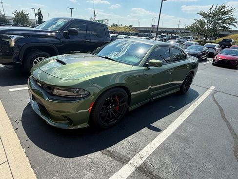 Used 2020 Dodge Charger Scat Pack w/ Daytona Edition Group RWD image 2