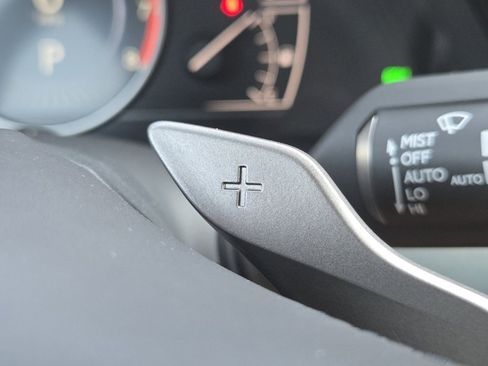 New 2025 Lexus ES 350 350 Luxury image 18