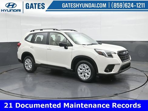 Used 2023 Subaru Forester image 4