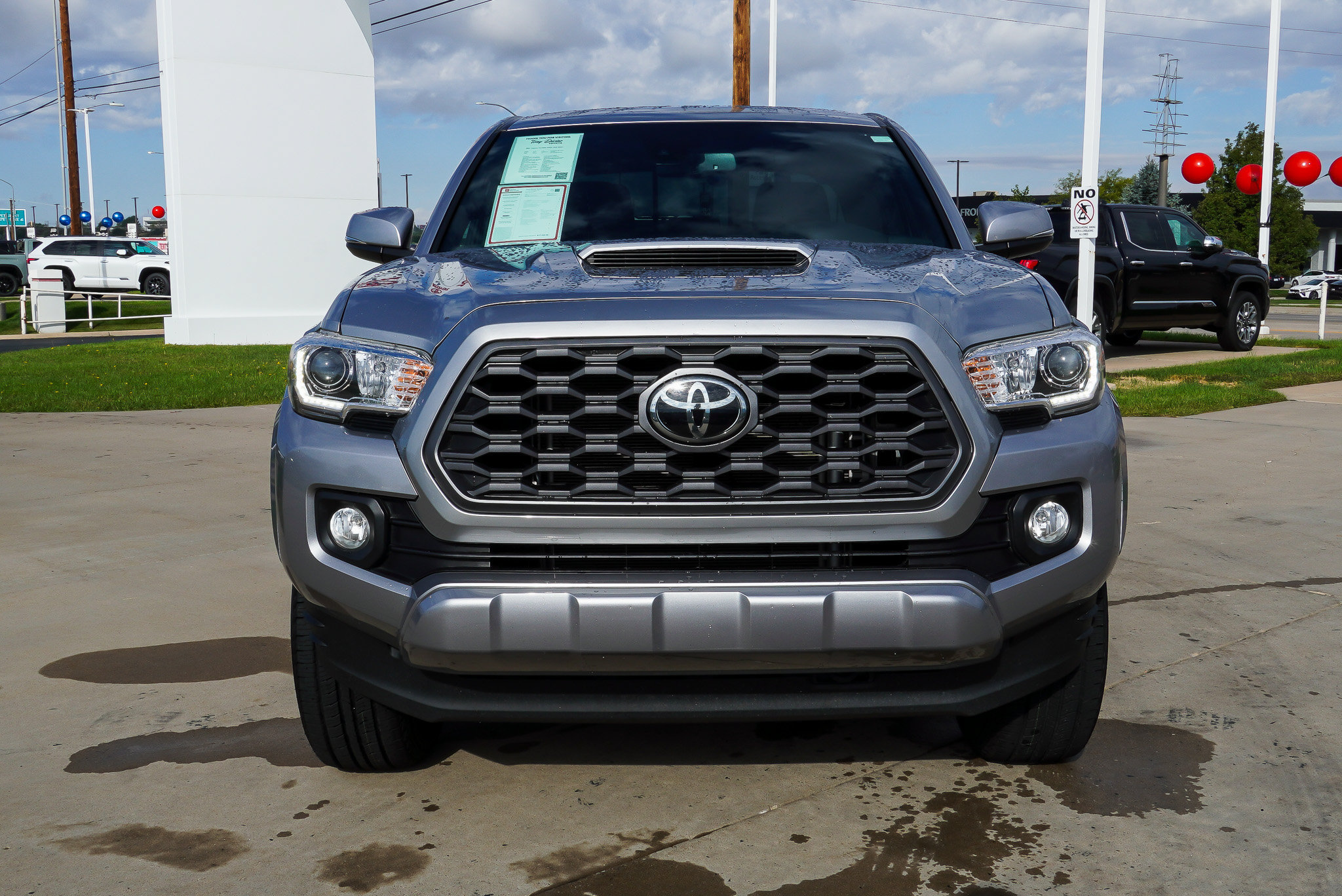 Certified 2021 Toyota Tacoma TRD Sport w/ Technology Package AWD/4WD image 3