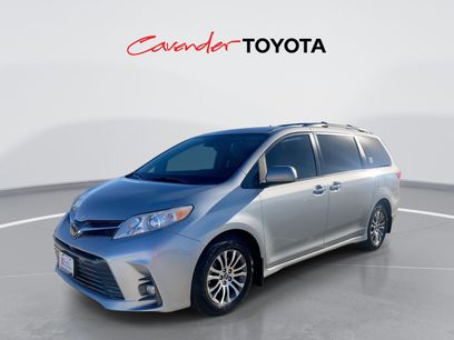 Certified 2020 Toyota Sienna XLE