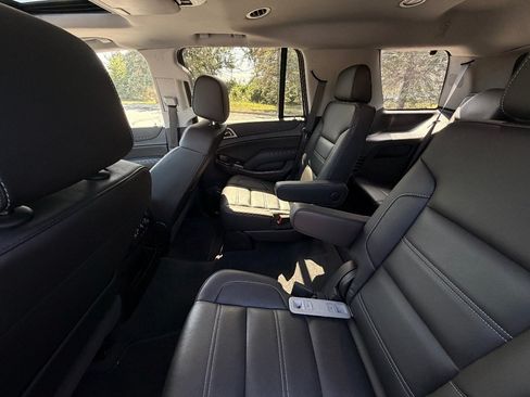 Used 2019 GMC Yukon Denali w/ Open Road Package AWD/4WD image 12