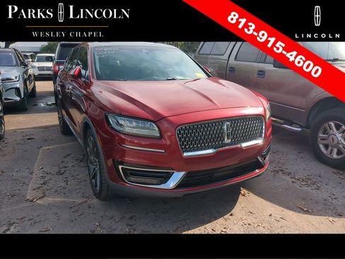 Used 2019 Lincoln Nautilus Reserve w/ Ultimate Package FWD image 2