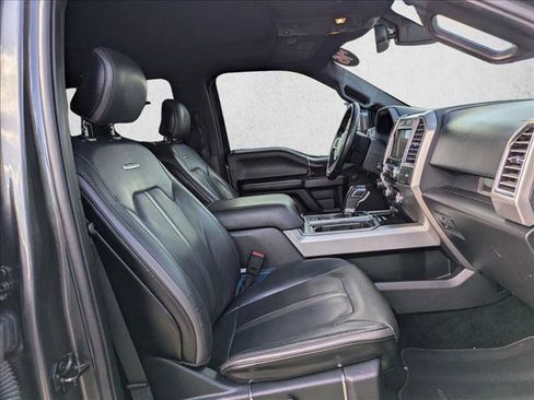 Used 2016 Ford F150 Platinum w/ Equipment Group 701A Luxury image 17