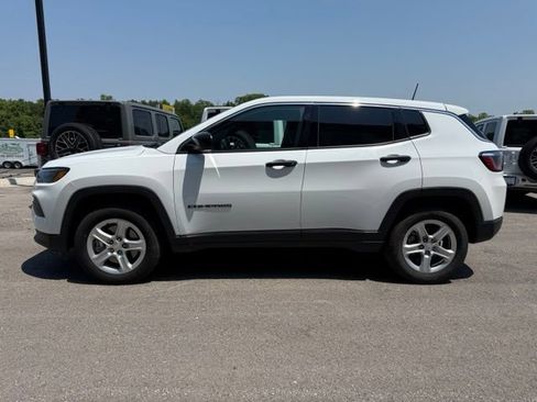 Used 2023 Jeep Compass Sport AWD/4WD image 6