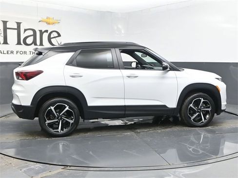 Used 2023 Chevrolet TrailBlazer RS w/ Sun and Liftgate Package image 37