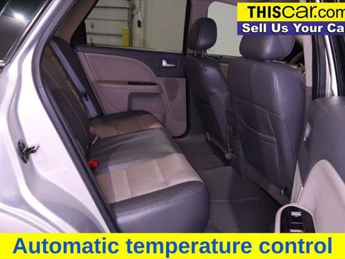 Used 2009 Mercury Sable Premier FWD image 13