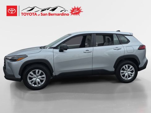 New 2026 Toyota Corolla Cross L image 2