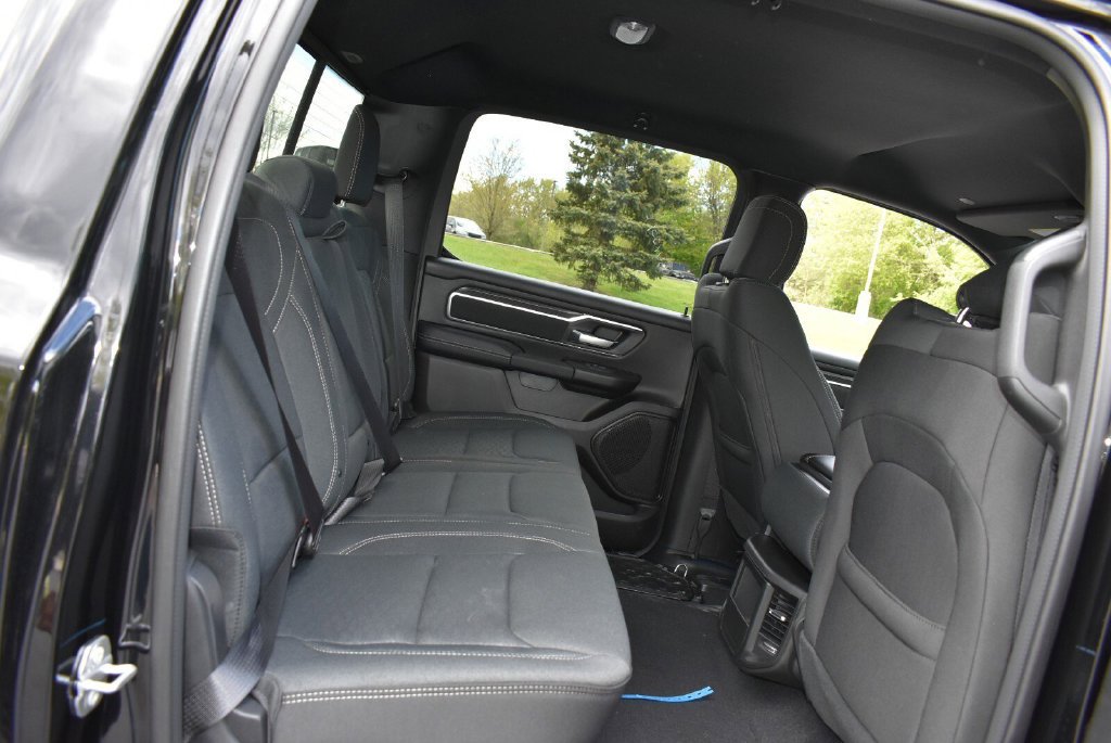 New 2026 RAM 1500 Big Horn AWD/4WD image 23