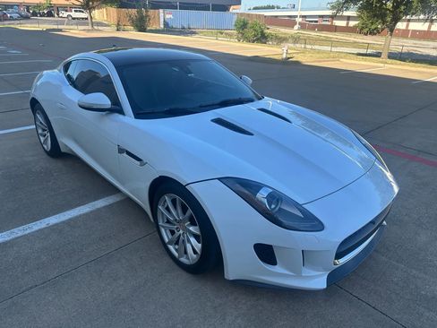 Used 2016 Jaguar F-TYPE Coupe image 6