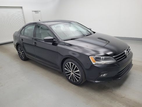 Used 2015 Volkswagen Jetta Sport FWD image 11