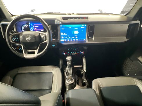 Used 2021 Ford Bronco Outer Banks w/ Sasquatch Package image 30