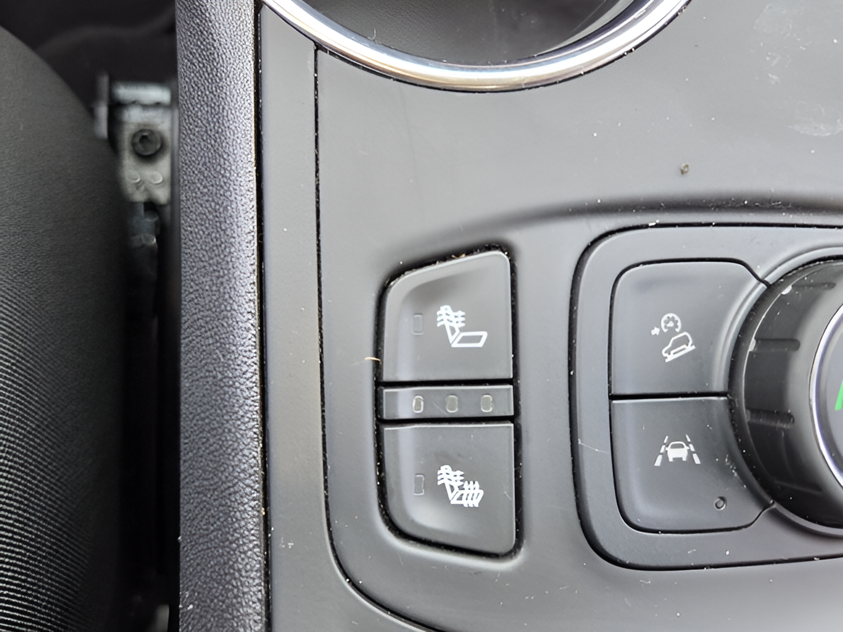 Used 2024 GMC Terrain SLT AWD/4WD image 22