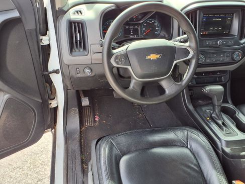 Used 2019 Chevrolet Colorado W/T w/ WT Convenience Package image 8