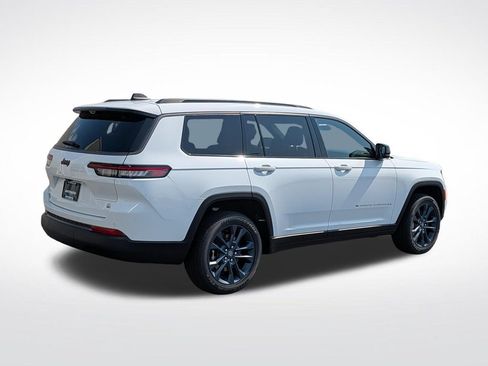 New 2026 Jeep Grand Cherokee L Limited AWD/4WD image 2