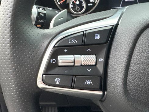 Used 2026 Genesis G70 2.5T Prestige RWD image 27