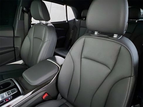 New 2026 Audi Q8 Premium Plus image 11