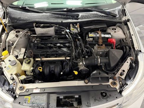 Used 2008 Ford Focus SE image 39